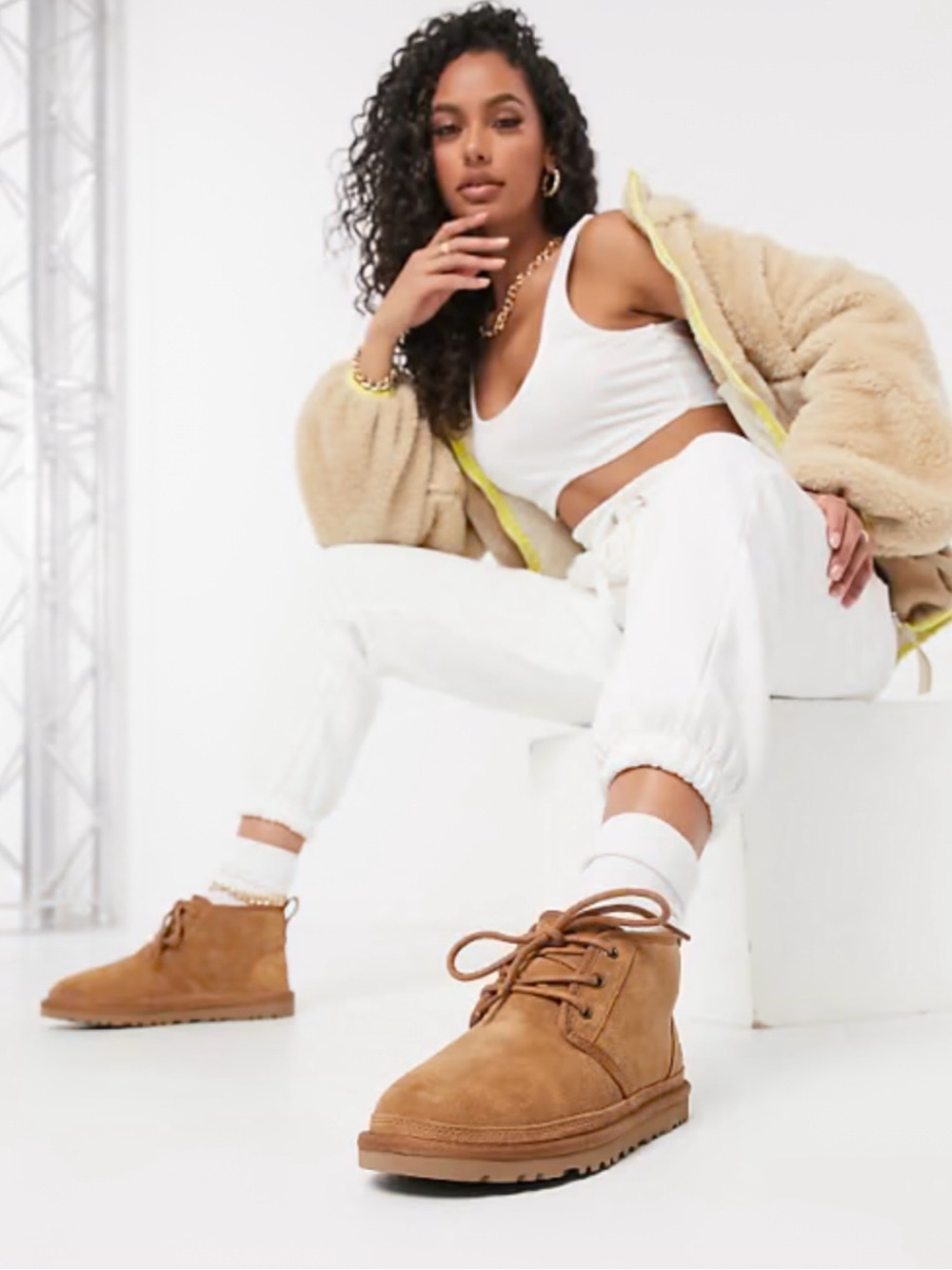 UGG Neumel Suede Shearling Lined Chukka Ankle Boots Brown US Women’s 6